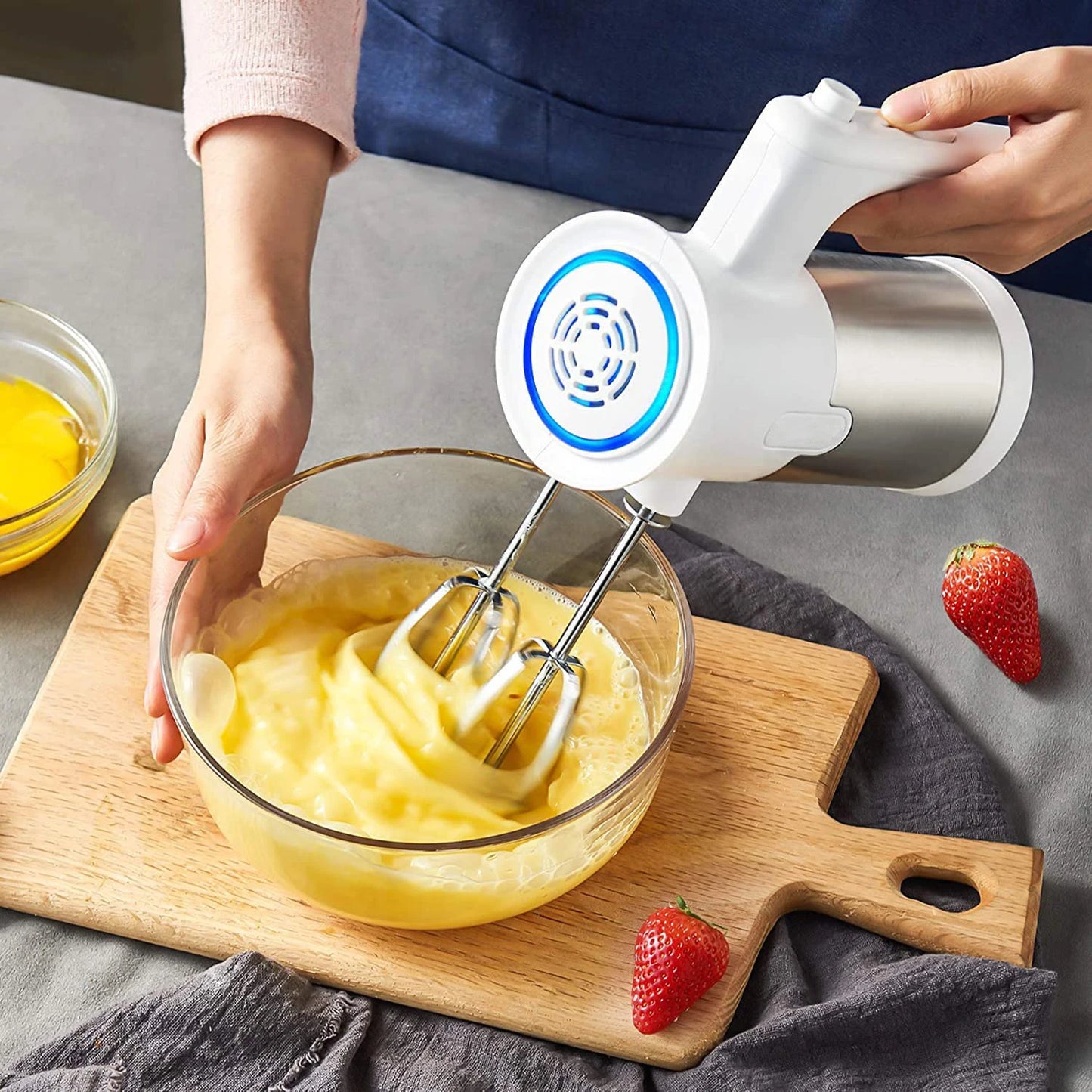 300W 5-Speed Automatic Electric Stand Mixer Tilt-Head Design Beater Ejector Dough Hook Plastic Housing UK Plug Household